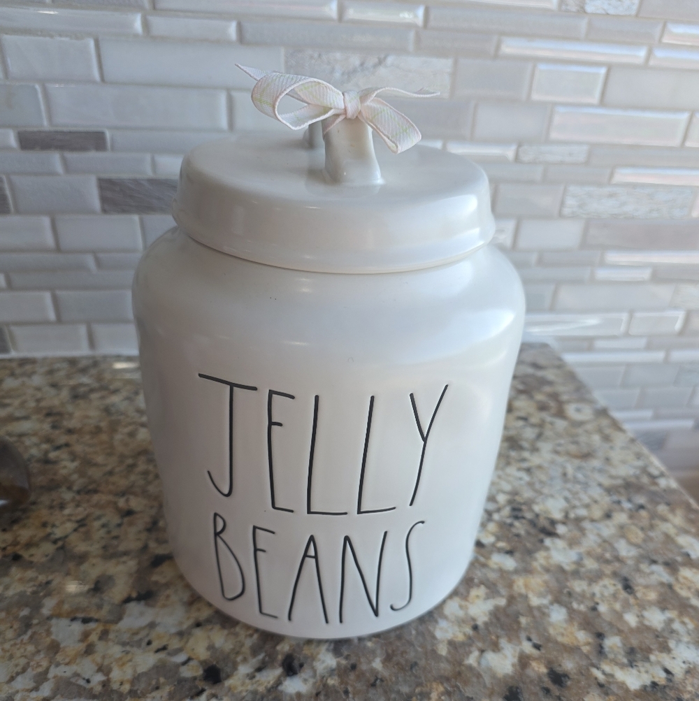 🆕️Rae Dun White Ceramic Jelly Beans Jar